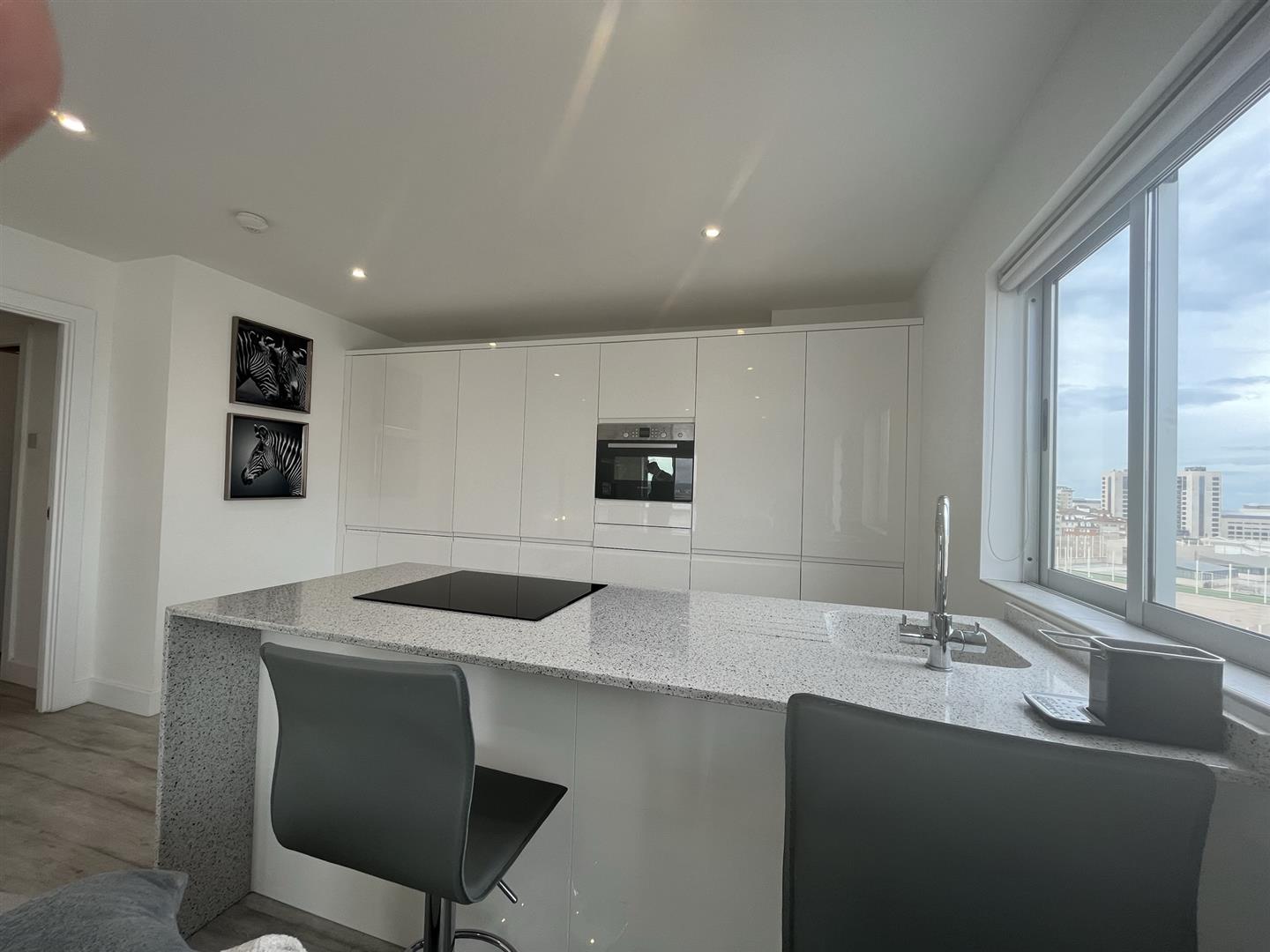 Image of Apartment - 2 Bedrooms - 2 Bathrooms for Rental in Watergardens-Gibraltar, Image 4